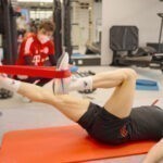 【バイエルン所属レヴァンドフスキ選手】室内での膝リハビリメニュー解説